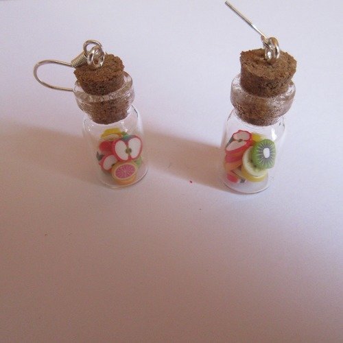 Boucles d'oreille fiole multi fruits en fimo
