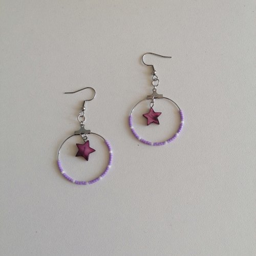 Boucle d'oreille créole étoile violette en perles miyuki