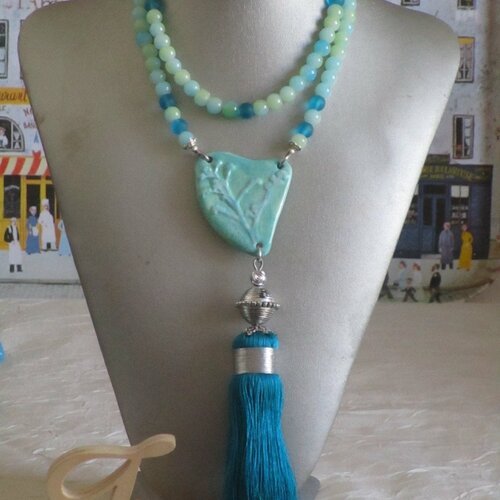 Ravissant collier sautoir perles et connecteur céramique des herbes folles