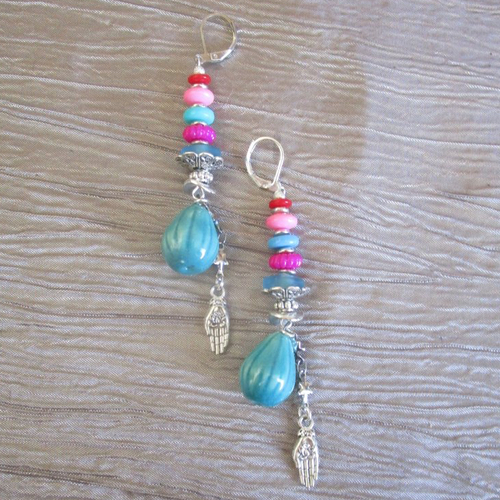 Ravissantes boucles d’oreilles en céramique et métal argenté