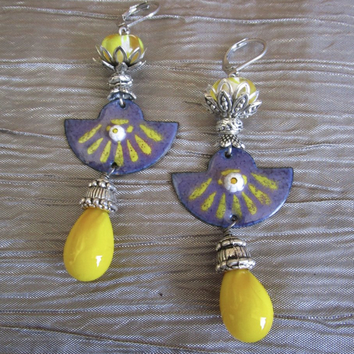 Ravissantes boucles d’oreilles en verre de murano et métal argenté