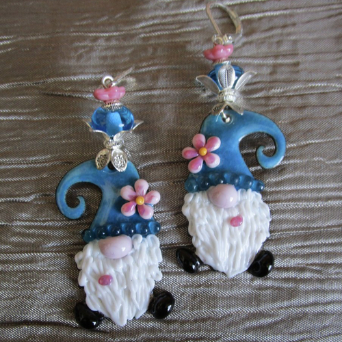 Ravissantes boucles d’oreilles en verre de murano et métal argenté