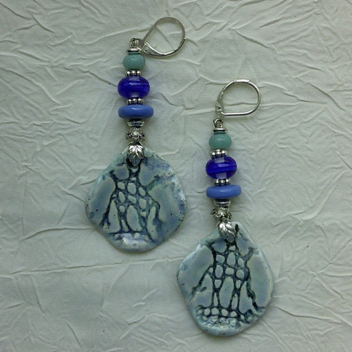 Ravissantes boucles d’oreilles en céramique  