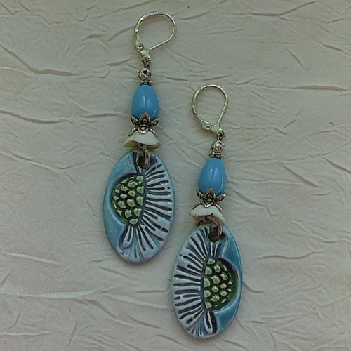 Ravissantes boucles d’oreilles en céramique  