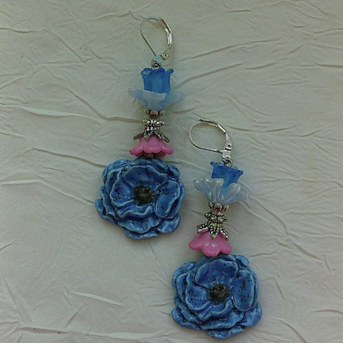 Ravissantes boucles d’oreilles en céramique  