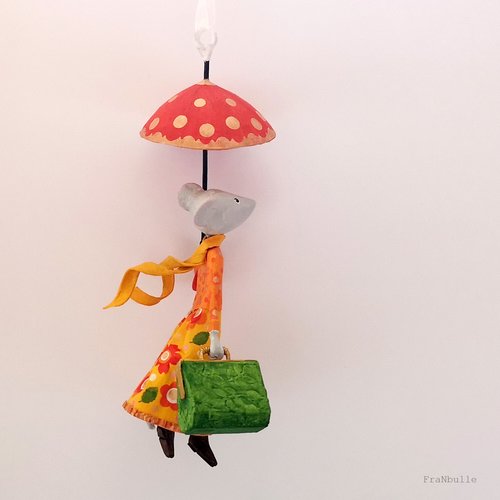 Réservée - mobile petite souris en papier mâché