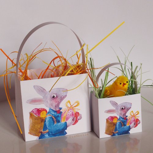 Paniers papier avec décor lapin de pâques