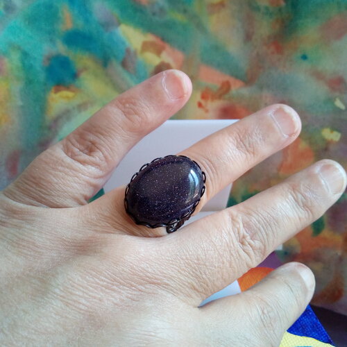 Pierre de sable bleu,bague laiton noir avec cabochon oval,anneau ajustable filigrane fleuri lys royal,cadeau fete anniversaire noel