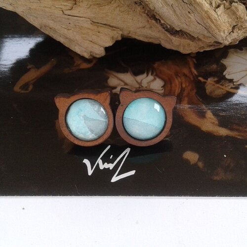 Boucles oreilles chat,bois acier,aquarelle vert,fait mains en france,cadeau fete anniversaire,boho bobo gothique