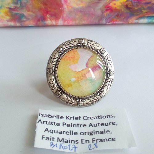 Art portable,bague argente fleurie avec cabochon rond aquarelle isabelle krief creations,artiste française,rose violet jaune vert