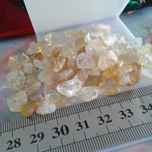 Lot,pierre precieuse quartz jaune citrine non trouée,dia 9 a 12mm,