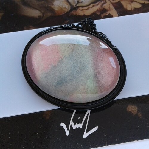Broche ovale coquillage marin,aquarelle originale peintre française,rouge vert bleu noir,epingle,bobo boho gothique