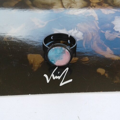 Bague laiton noir avec cabochon en verre rond,aquarelle originale rose bleu,fait mains en france,cadeau fete anniversaire noel