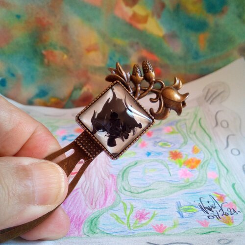 Verre peint par artiste,marque page laiton bronze fleuri avec cabochon carré violet amethyste et nacre blanc,accessoire livre bibliotheque