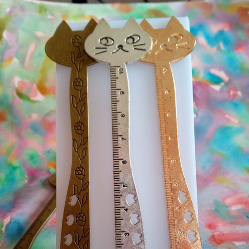 Marque page chat avec regle decimetre en laiton argente bronze ou dore,accessoire livre,cadeau fete anniversaire noel