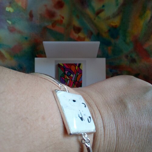 Bracelet argente art deco avec cabochon carré peint noir et blanc,fait mains en france,cadeau fete anniversaire noel,boho bobo abstrait