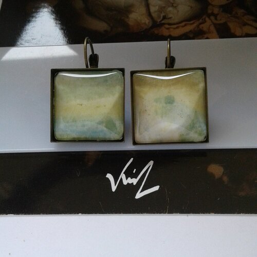 Dormeuses aquarelle peint par artiste,bleu jaune vert,boucles oreilles percees,fait mains en france