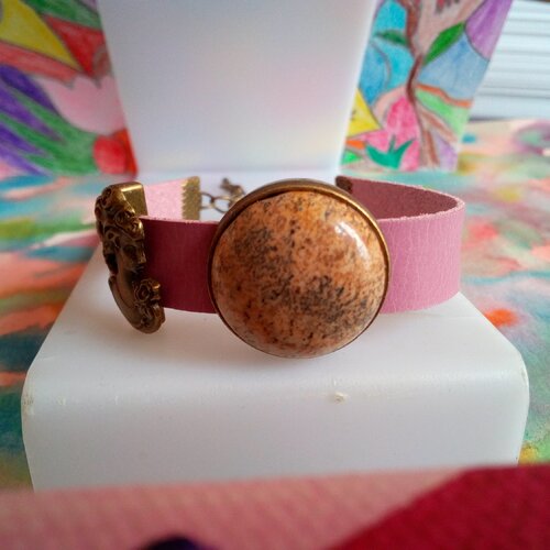 Jaspe paysage,bracelet manchette ajustable en cuir vachette francais avec cabochon rond pierre,fait mains en france
