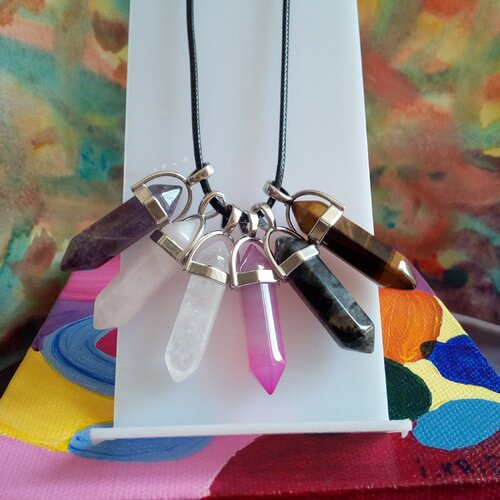 Collier pendentif pilier pointe pierre naturelle,quartz, cadeau boho bobo, lithotherapie astrologie