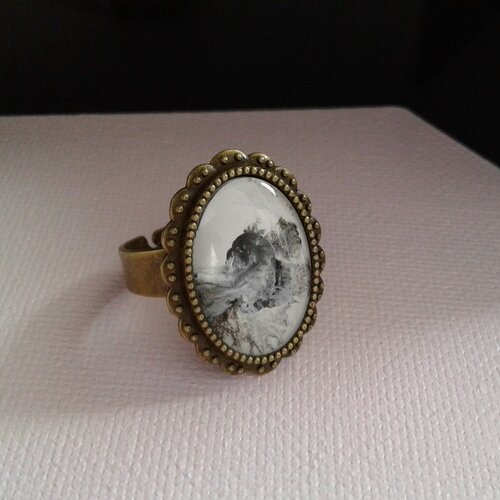13x18mm,peint,par artiste,serie noire,blanc,lacik,bague,metal bronze antik,anneau ajustable,bohème,gothique,fantastique,original,abstrait