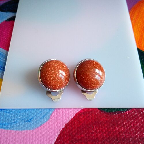 Pierre du soleil, clips oreilles argente rhodie avec cabochons ronds,pierre,cadeau fete anniversaire noel,fait mains en france