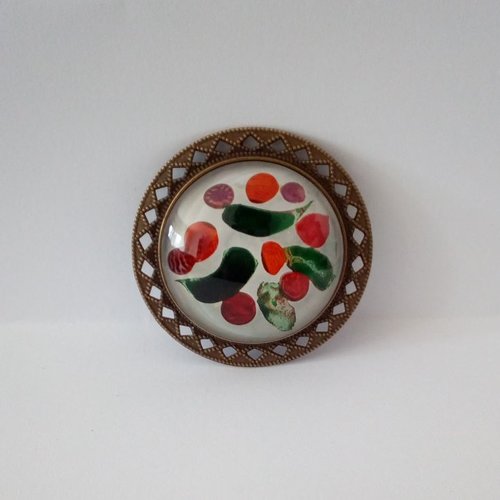 Peinture fluide sur verre,broche ronde ajourée ethnique avec cabochon danse de la liberte de la femme,abstrait contemporain