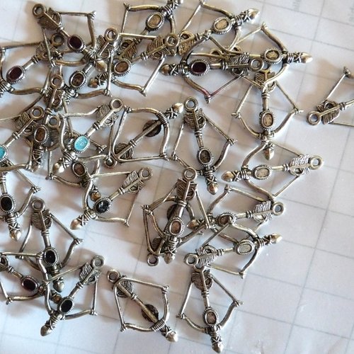 9 breloques arc et flèche lot de pendentifs tir à l'arc pour archer charms thème country indien pour création de bijoux