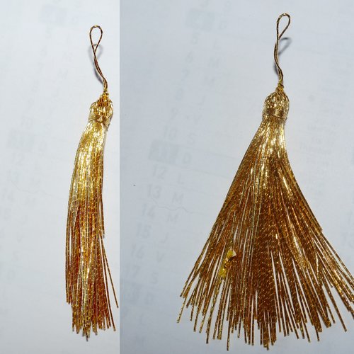 Long pompon vintage doré 8,5 cm pour création textile pendentif
