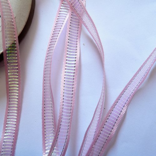 Ruban rose moiré qui brille au centre 1 cm pour création de couture