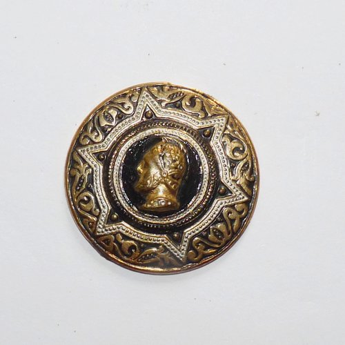 Cabochon damasquiné noir et doré portrait en relief vintage pour création collage bijoux