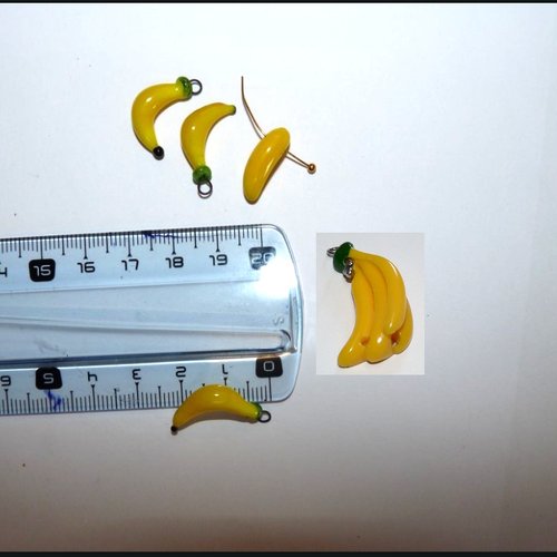 5 pendentifs bananes breloques jaunes en verre pour création de bijoux