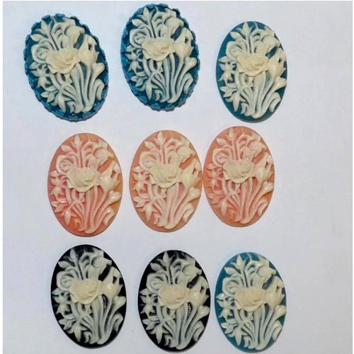 9 cabochons ovale rose bleu noir camée avec des fleurs blanches en relief en résine pour création de bijoux collages ou à sertir