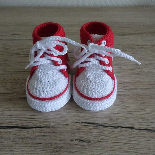 "baskets" bébé crochet