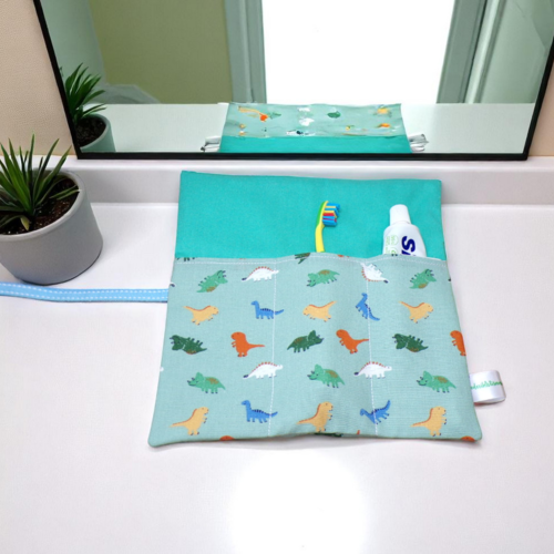 Etui, pochette pour brosse à dents et dentifrice pour garçon