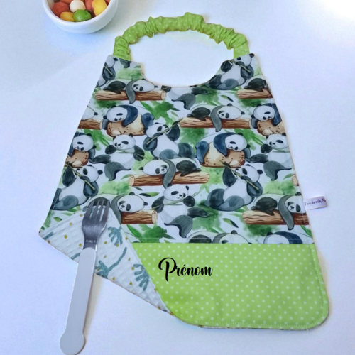Serviette de table élastique et/ ou pochette enfant bavoir maternelle, personnalisables modèle au choix