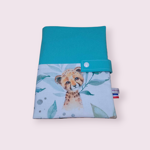 Housse protège carnet de santé enfant personnalisable modèle tigre eucalyptus