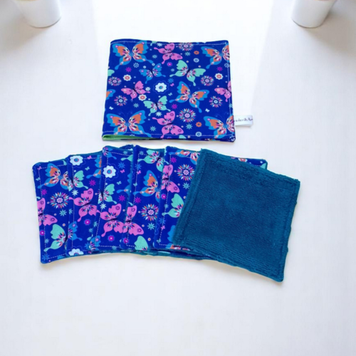 Pochette de 6 lingettes lavables papillons multicolores sur fond bleu