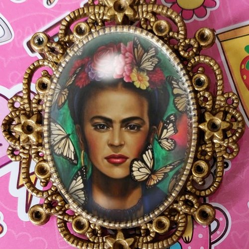 Broche frida kahlo rockabilly pin up feminisme queer