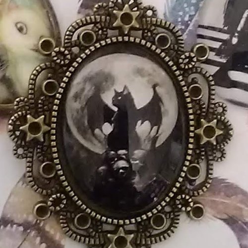 Broche chat noir skull gothique magie halloween sorciere