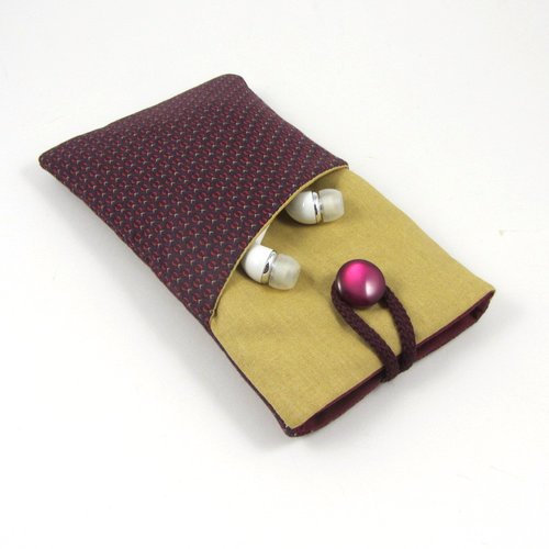 Etui portable, housse avec poche pour les écouteurs