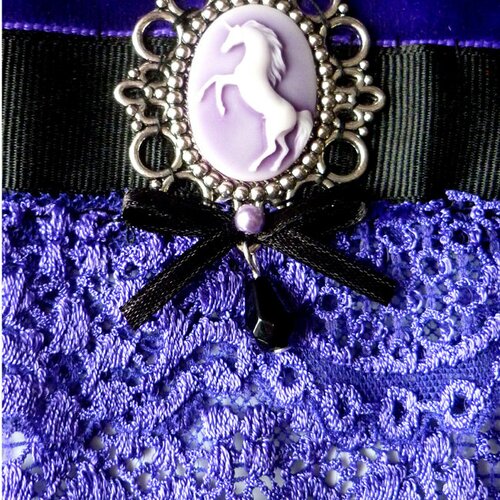 Manchette dame à la licorne - gothique violet