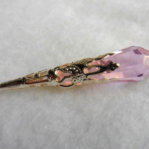 Sautoir pendule cristal verre rose, elfique, wicca, magie, féerique, victorien, mariage, pastel