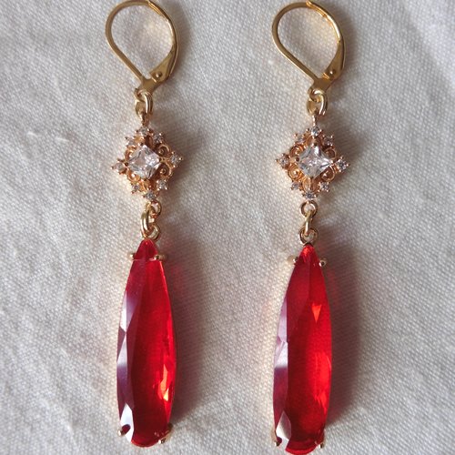 Boucles d'oreilles art déco losange larme rouge or