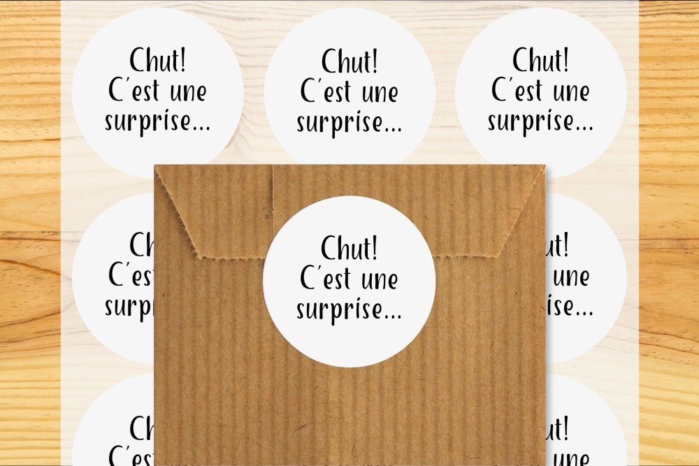 Etiquettes Cadeaux Chut C Est Une Surprise Autocollant Sticker Paquet Cadeaux Emballage Cadeaux Packaging Un Grand Marche