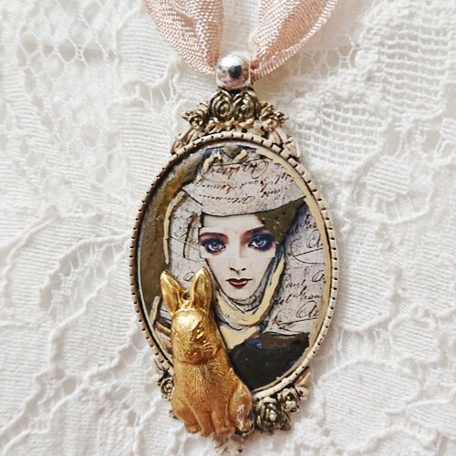 Collier sorcière mystique, lapin animal familier, cadeau halloween, école de magie