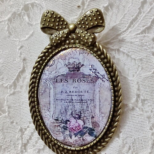 Broche flacon de parfum de roses à paris rétro vintage des années 1950, cadeau glamour pour maman ou accessoire femme