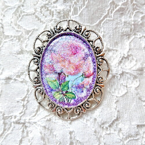 Broche shabby chic de fleurs de roses de damas en rose avec du mauve, cadeau pour maman