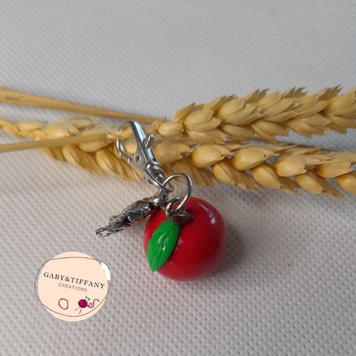Porte clé pomme rouge, bijoux de sac
