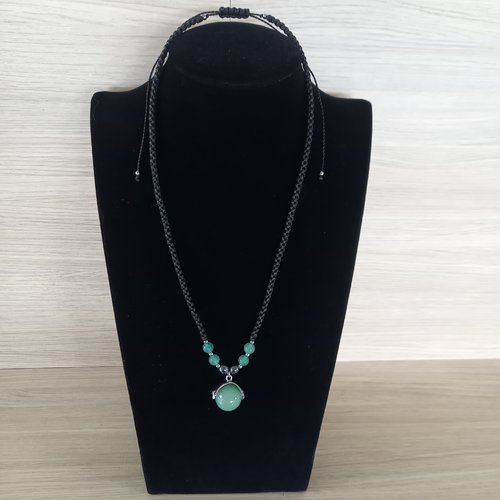 Collier jade