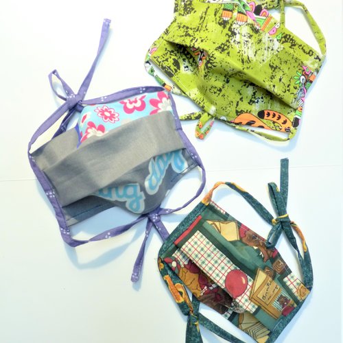 Lot de 3 masques lavables coton 1 enfant 2 adultes 1 vert fluo, 1 gris, 1 ourson